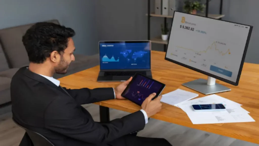 Financial Technology: The Future of Financial Services in 2025
