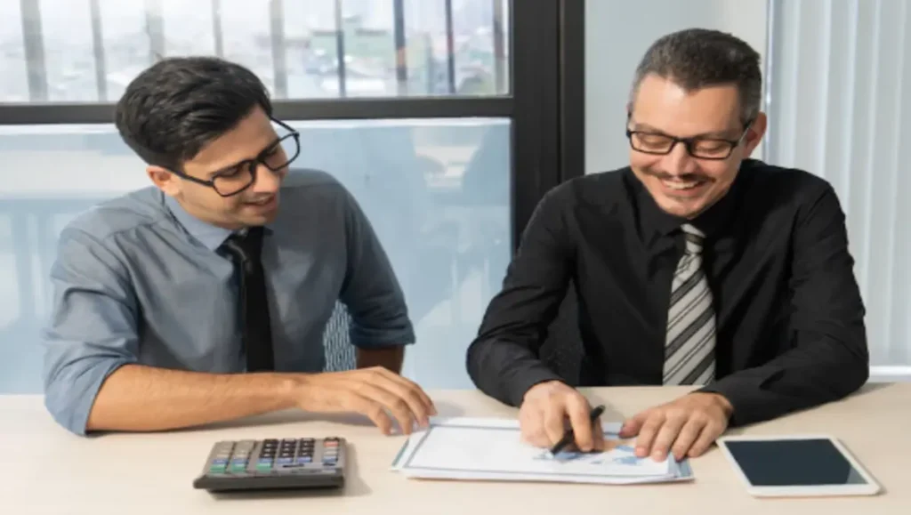 Investment Advisor Near Me : A simple Guide for Success 2025
