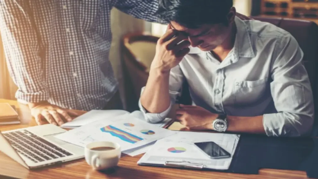 How to Plan for a Financial Crisis: A Simple guide in 2025